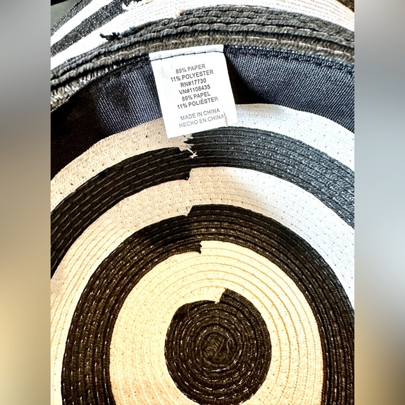 Bundle two floppy hats worn once. Old Country Road - Picture 5 of 5